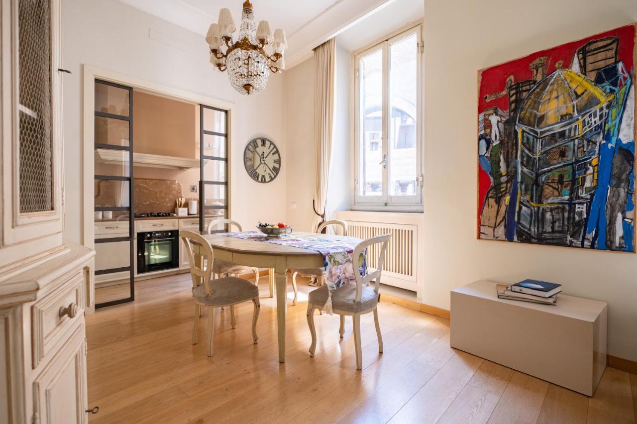 Central And Roomy Near The Station And Duomo - Homeunity Firenze Eksteriør billede